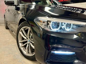 BMW 5 SERIES 2.0 520d M Sport Auto xDrive Euro 6 (s/s) 4dr