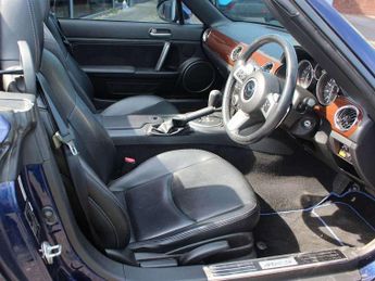 MAZDA MX5 2.0 i
