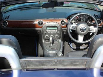 MAZDA MX5 2.0 i