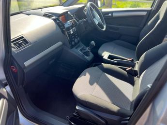 VAUXHALL ZAFIRA 1.6 16V Exclusiv