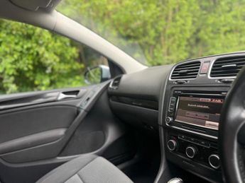VOLKSWAGEN GOLF 1.6 TDI Match DSG Euro 5 5dr