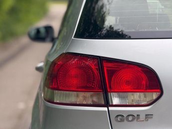 VOLKSWAGEN GOLF 1.6 TDI Match DSG Euro 5 5dr