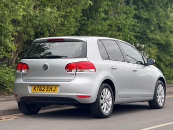 VOLKSWAGEN GOLF 1.6 TDI Match DSG Euro 5 5dr