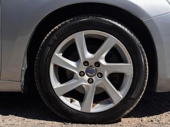 VOLVO V60 2.0 D4 SE Lux Nav Geartronic Euro 5 (s/s) 5dr