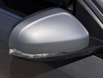 VOLVO V60 2.0 D4 SE Lux Nav Geartronic Euro 5 (s/s) 5dr
