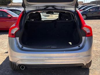 VOLVO V60 2.0 D4 SE Lux Nav Geartronic Euro 5 (s/s) 5dr