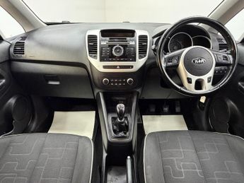 KIA VENGA 1.4 CRDi 2