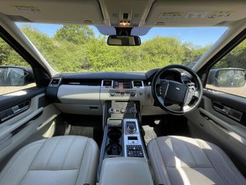 LAND ROVER RANGE ROVER SPORT 3.0 SD V6 HSE