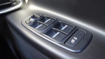 JAGUAR XE 2.0 d R-Sport