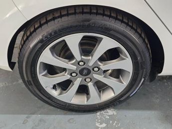 FORD FIESTA 1.1 Ti-VCT Zetec Euro 6 (s/s) 5dr