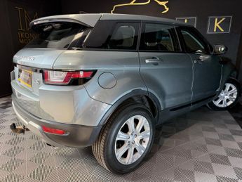 LAND ROVER RANGE ROVER EVOQUE 2.0 TD4 SE Tech