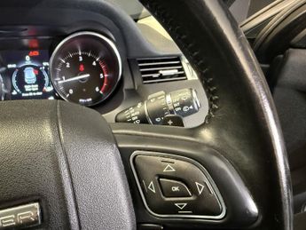 LAND ROVER RANGE ROVER EVOQUE 2.0 TD4 SE Tech