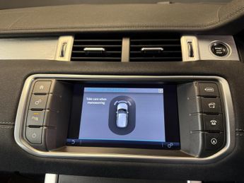 LAND ROVER RANGE ROVER EVOQUE 2.0 TD4 SE Tech