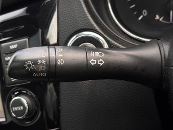 NISSAN QASHQAI 1.6 dCi N-Connecta 2WD Euro 6 (s/s) 5dr