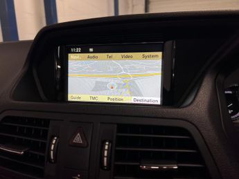 MERCEDES-BENZ E CLASS 3.0 E350 CDI V6 BlueEfficiency Sport