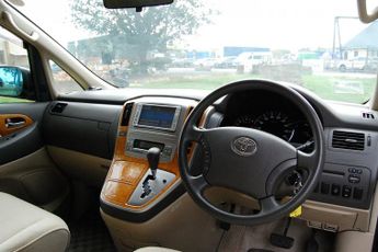 Toyota Alphard 2.4 AX LIMITED
