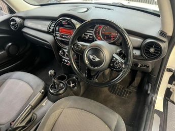 MINI HATCH 1.5 Cooper Euro 6 (s/s) 3dr