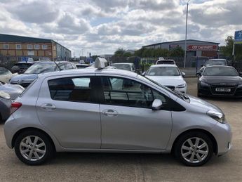 TOYOTA YARIS 1.3 Dual VVT-i TR