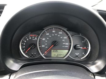 TOYOTA YARIS 1.3 Dual VVT-i TR