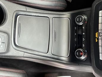 MERCEDES-BENZ B CLASS 2.1 B200d AMG Line