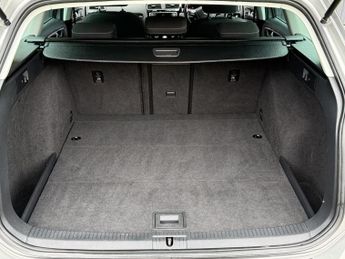 VOLKSWAGEN GOLF 2.0 TDI BlueMotion Tech GT