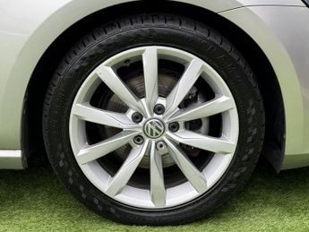 VOLKSWAGEN GOLF 2.0 TDI BlueMotion Tech GT