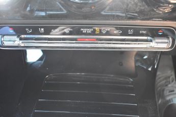 MERCEDES-BENZ A CLASS 1.5 A180d Sport