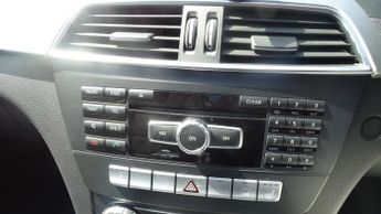 MERCEDES-BENZ C CLASS 2.1 C220 CDI AMG Sport Edition