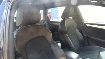 AUDI A4 AVANT 2.0 TDI S line