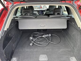 VOLVO XC60 2.0 Inscription Expression T6 Plug-in hybrid AWD