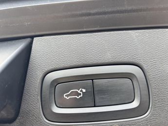 VOLVO XC60 2.0 Inscription Expression T6 Plug-in hybrid AWD