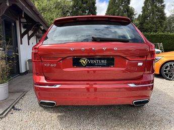 VOLVO XC60 2.0 Inscription Expression T6 Plug-in hybrid AWD