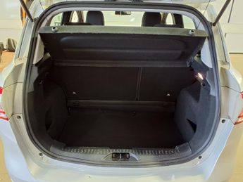 FORD B-MAX 1.6 Titanium