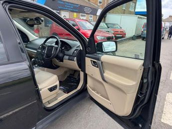 LAND ROVER FREELANDER 2 2.2 TD4 HSE