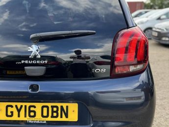 PEUGEOT 108 1.2 PureTech Allure