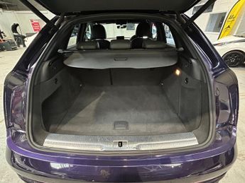 AUDI Q3 2.0 TDI S line Plus