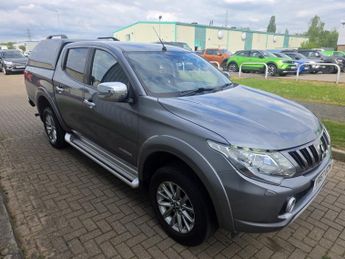 Mitsubishi L200 2.4 DI-D DC Warrior