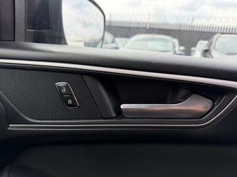 FORD GALAXY 2.0 EcoBlue Zetec