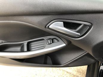 FORD FOCUS 2.0 TDCi Titanium X