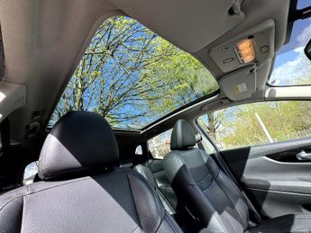 NISSAN QASHQAI 1.2 DIG-T Tekna