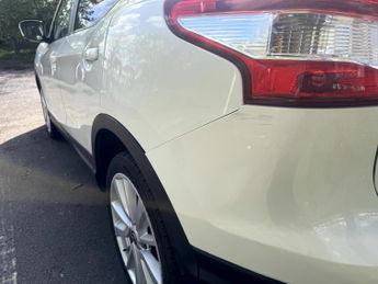 NISSAN QASHQAI 1.2 DIG-T Tekna