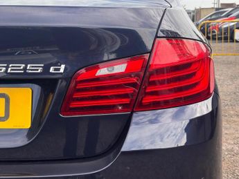 BMW 5 SERIES 2.0 525d SE Auto Euro 6 (s/s) 4dr