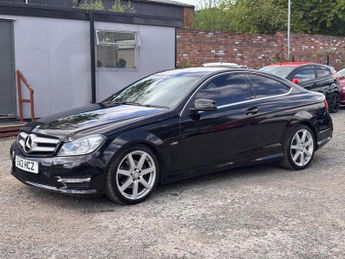 MERCEDES-BENZ C CLASS 2.1 C220 CDI BlueEfficiency AMG Sport G-Tronic+ Euro 5 (s/s) 2dr