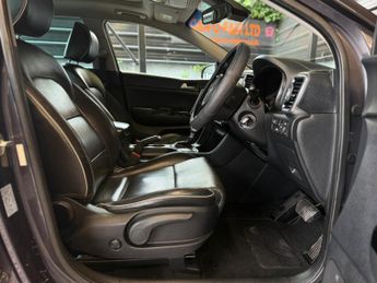 KIA SPORTAGE 1.7 CRDi 3