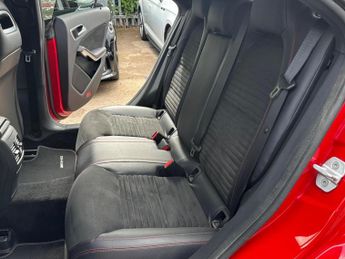 MERCEDES-BENZ CLA 2.1 CLA220 CDI AMG Sport Coupe 7G-DCT Euro 6 (s/s) 4dr