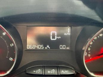 PEUGEOT 208 1.4 e-HDi Active
