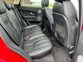 LAND ROVER RANGE ROVER EVOQUE 2.2 SD4 Pure