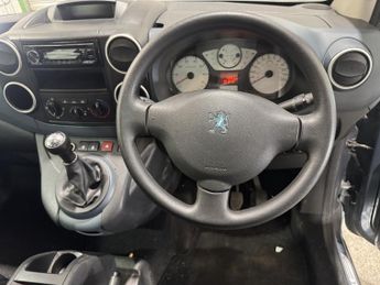 PEUGEOT PARTNER TEPEE 1.6 HDi Tepee Zenith