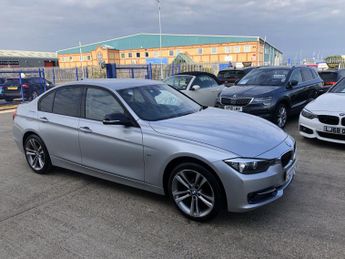 BMW 318 2.0 318d Sport Saloon