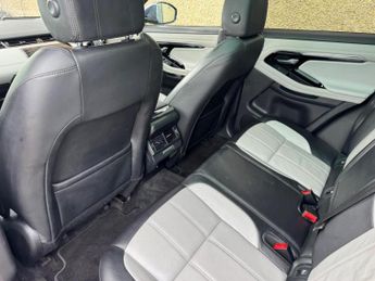LAND ROVER RANGE ROVER EVOQUE 2.0 D180 First Edition Auto 4WD Euro 6 (s/s) 5dr